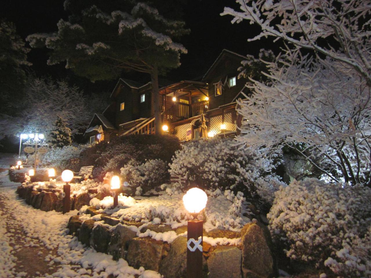 Mayfair Deneb Pension Pyeongchang Exterior photo